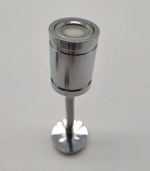 چرا چراغ خودرو برای رانندگی ایمن در شب ضروری است؟